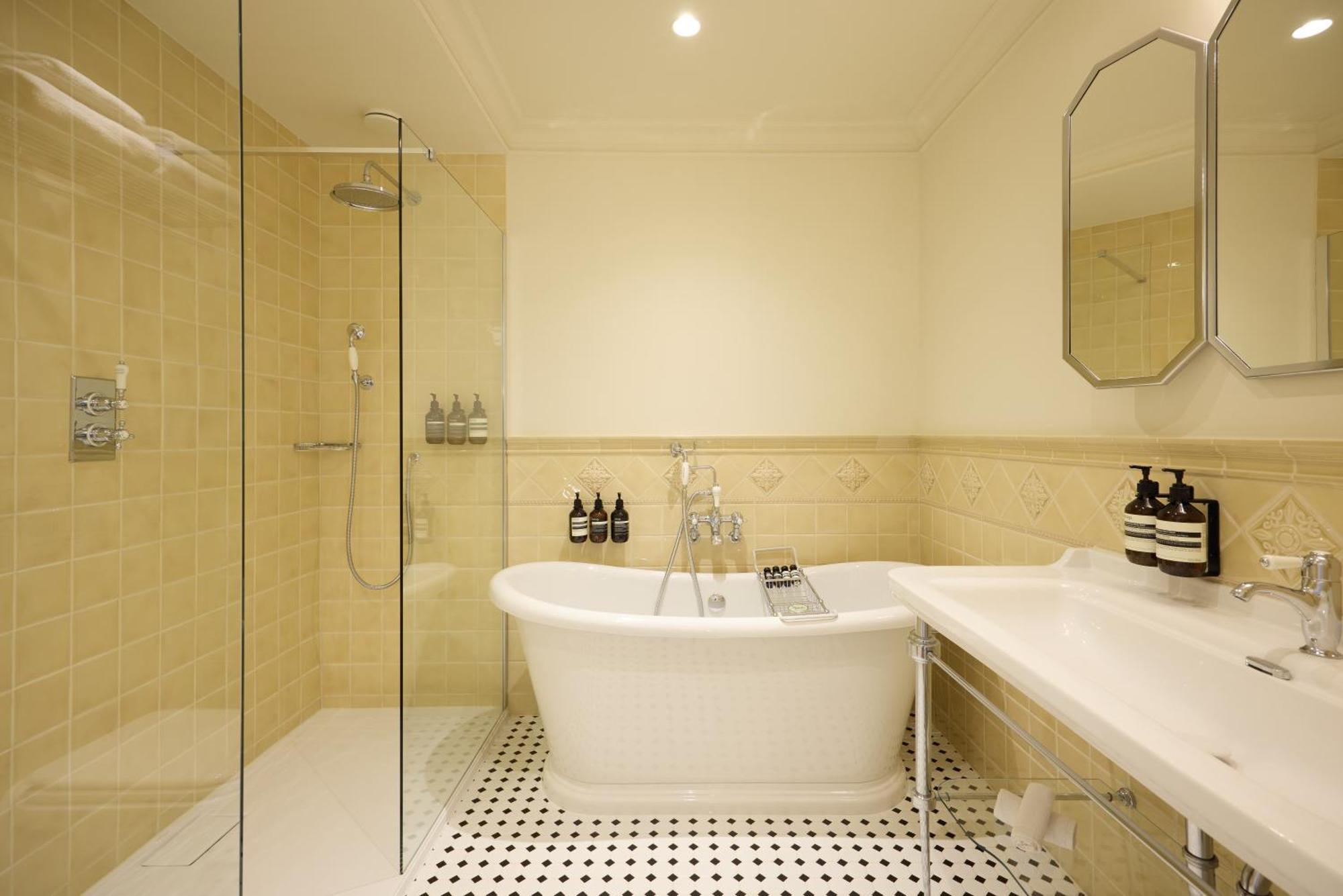 Hotel Fleur De Ville Brüksel Dış mekan fotoğraf